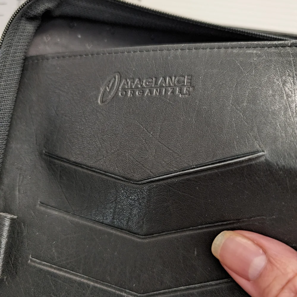 Vtg Black Leather At A Glance Planner Organizer 7 Rings 8.5